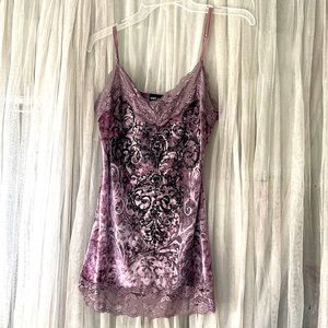 ⭐️ Wet Seal velvet tank top tunic black tribal feminine lace trim size S